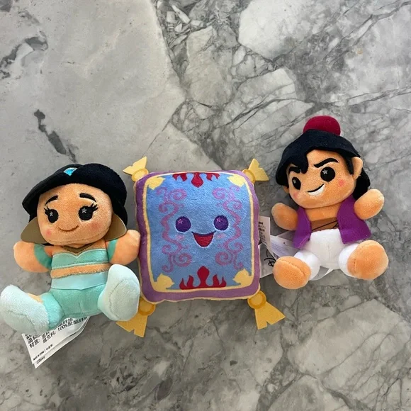 Aladdin and jasmine wishables - Picture 1 of 1